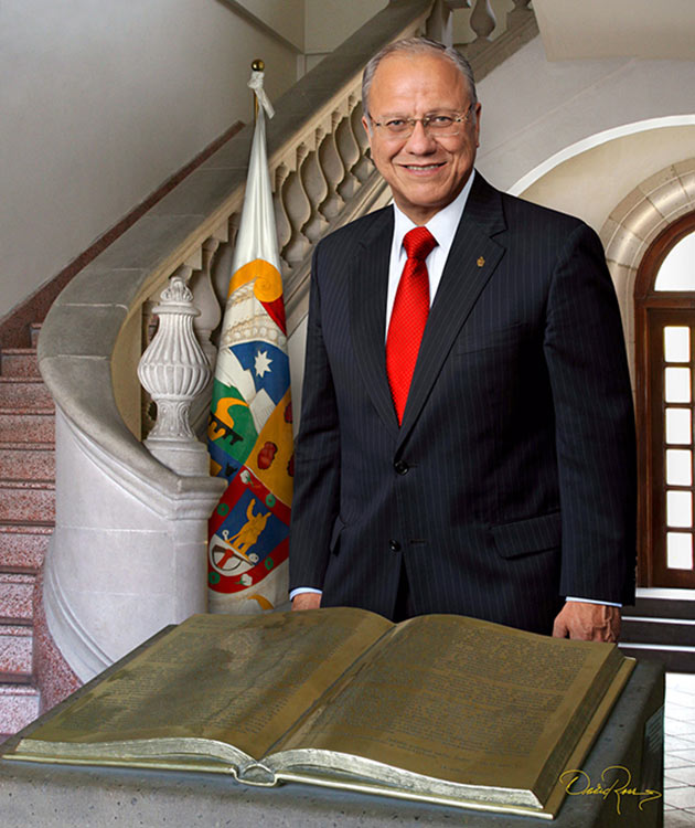 Héctor Agustín Murguía Lardizábal - Presidente Municipal de Juárez, Chihuahua 2010-2013 - David Ross - Fotógrafo de Presidentes Municipales