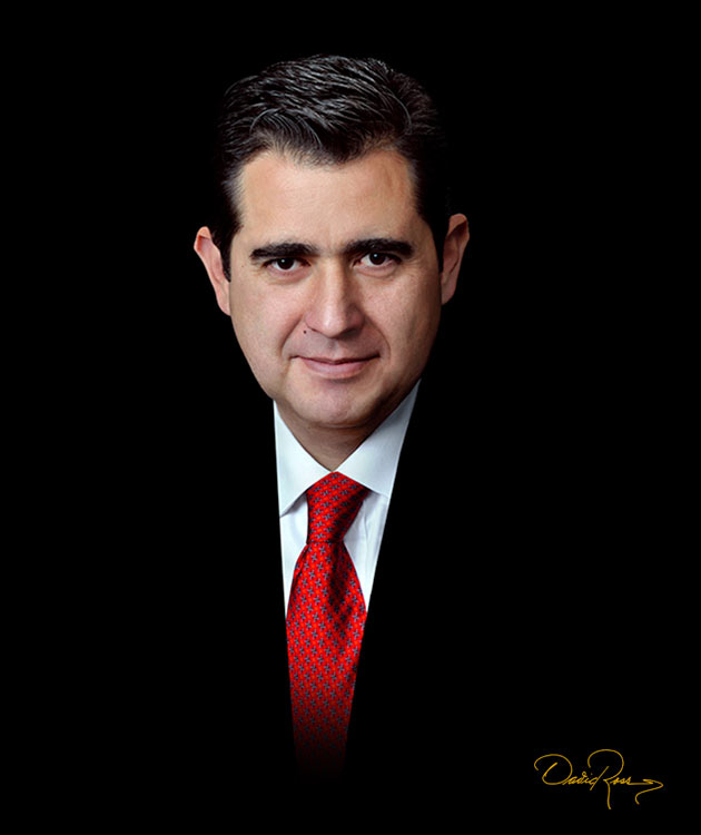 Héctor de la Cruz Ostos - Ex Director Administrativo de CFE - David Ross - Fotógrafo de Funcionarios Públicos